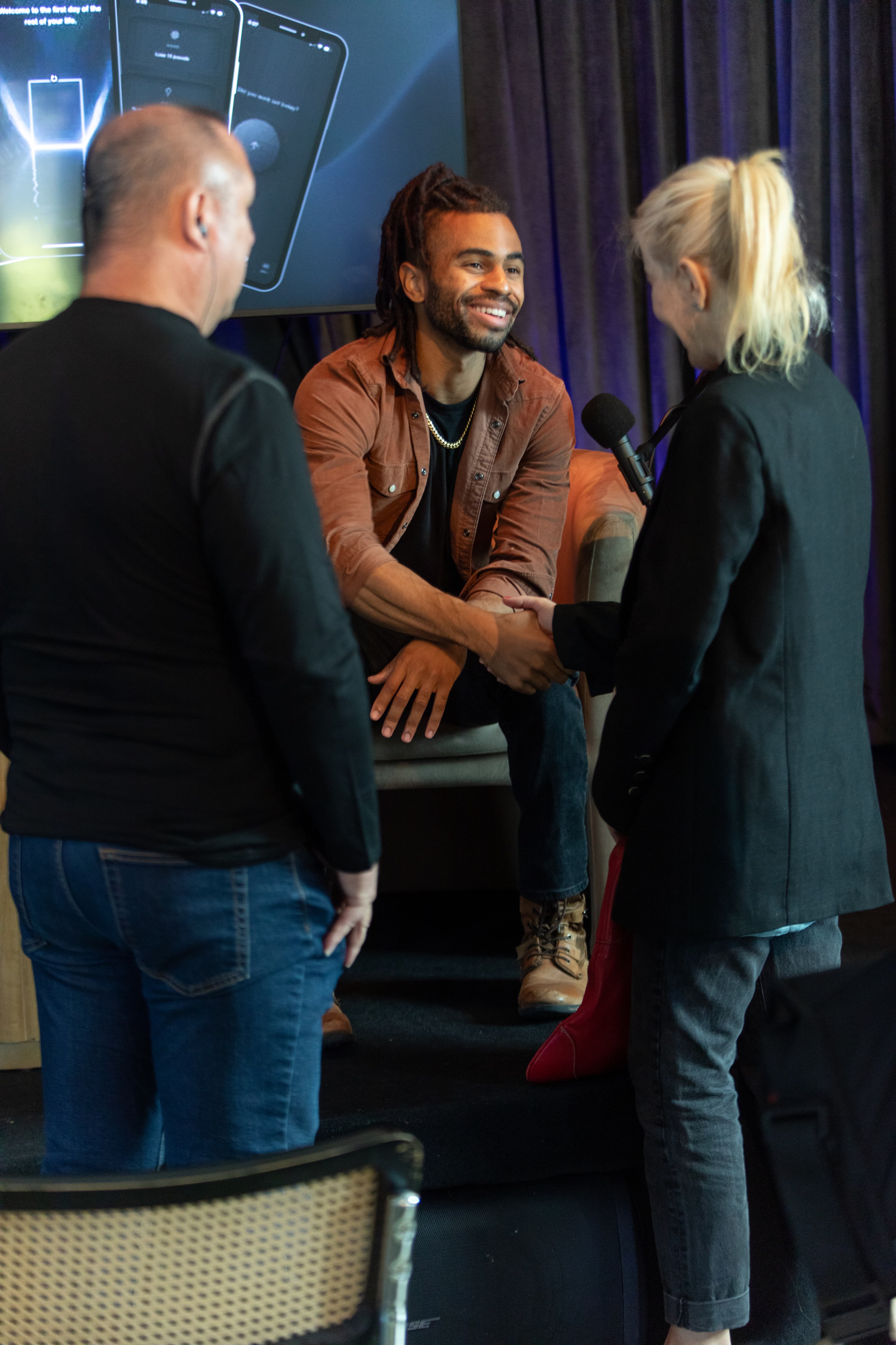 Handshake after a Protagonist coaching and leadership event