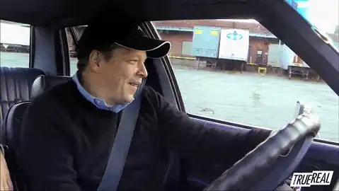 A visual before the driver realizes their habit is causing the car problem